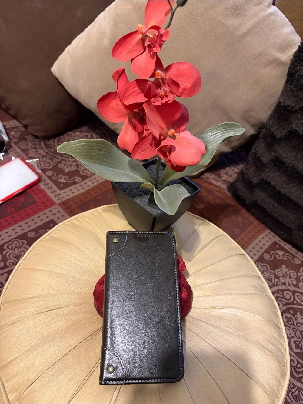 NWT Brown Faux Leather iPhone 13 Wallet Case